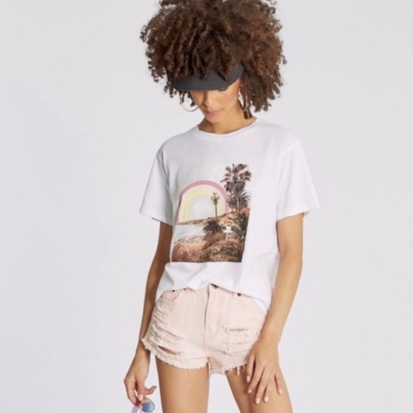 Wildfox Rainbow Coast Keke Beach White T-Shirt Tee - Picture 1 of 4